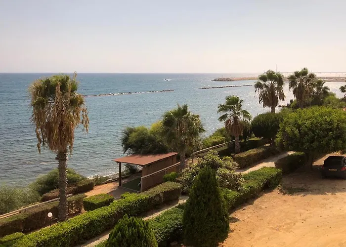 Blue Escape Appartamento Larnaca